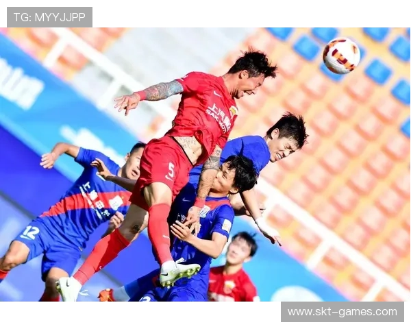 海港之歌响彻申城上海海港燃情出征 海港之歌响彻申城上海海港燃情出征